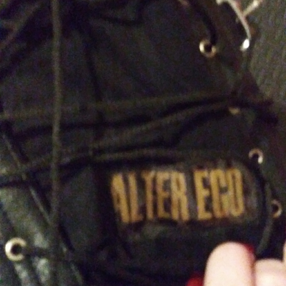 A large leather corest